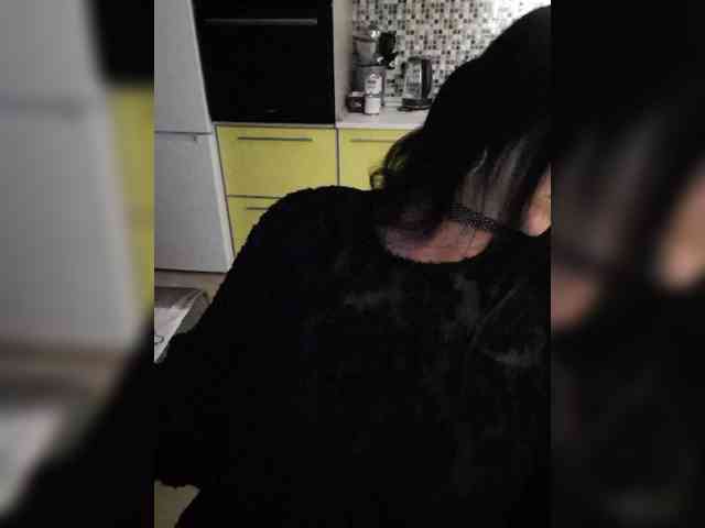 Nikoletta25 webcam