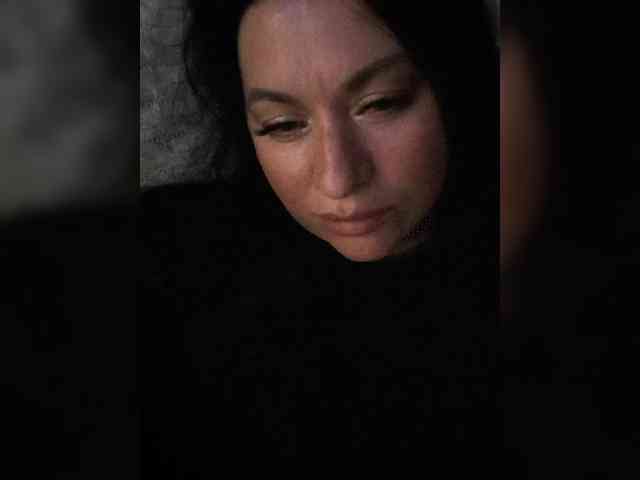 Nikoletta25 webcam