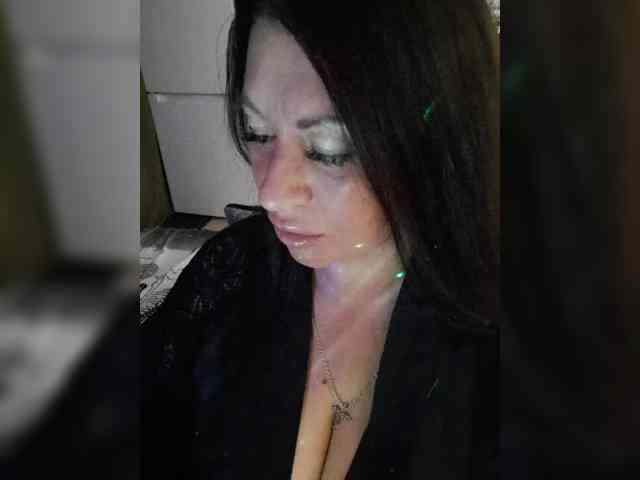 Nikoletta25 webcam