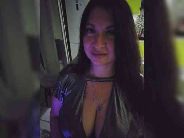 Nikoletta25 webcam