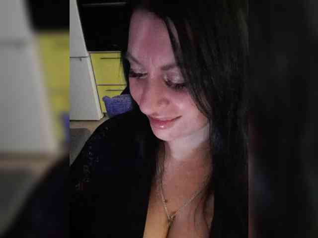 Nikoletta25 webcam