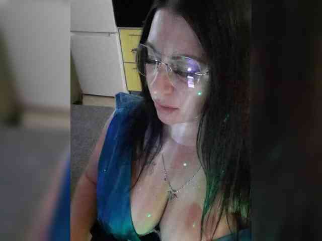 Nikoletta25 webcam