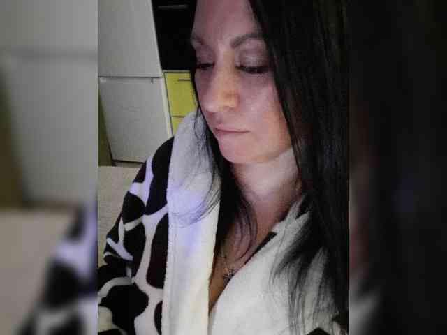 Nikoletta25 webcam
