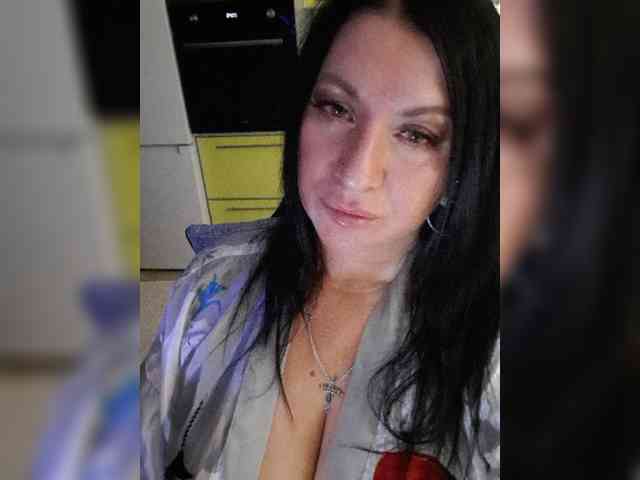 Nikoletta25 webcam