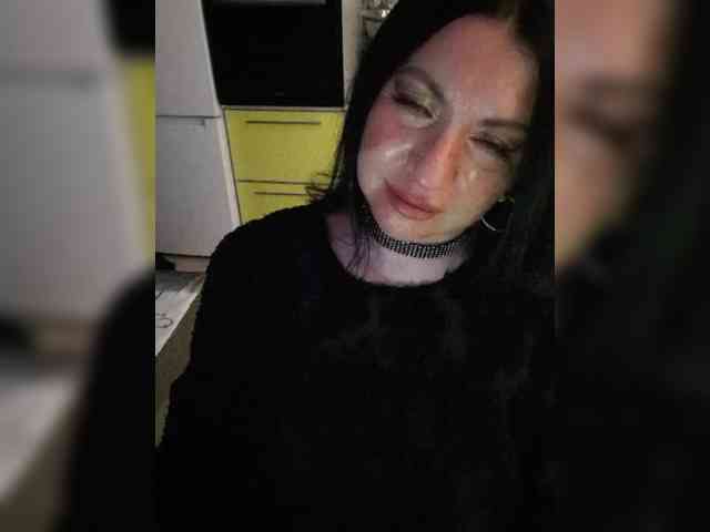 Nikoletta25 webcam