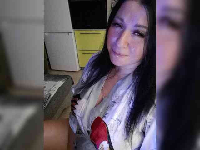 Nikoletta25 webcam