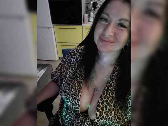 Nikoletta25 webcam