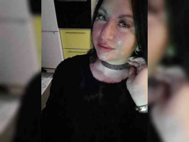 Nikoletta25 webcam