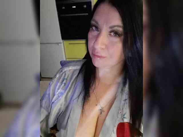 Nikoletta25 webcam