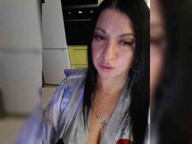Nikoletta25 webcam