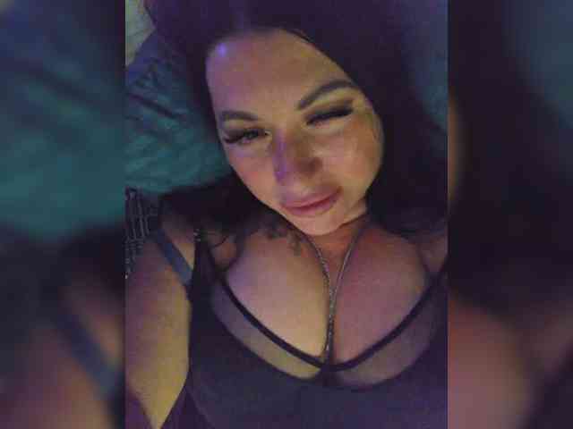 Modelo: Nikoletta25