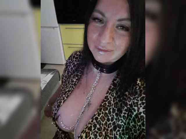 Nikoletta25 webcam