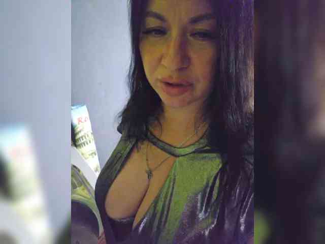 Nikoletta25 webcam