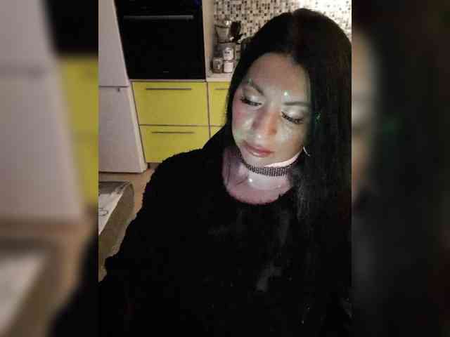 Nikoletta25 webcam