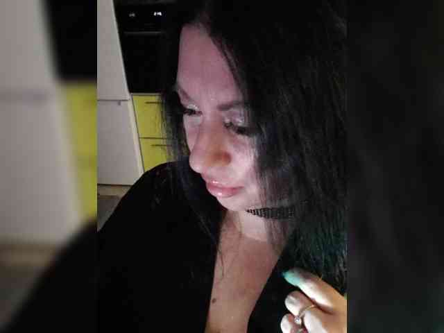 Nikoletta25 webcam