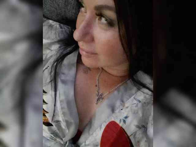 Nikoletta25 webcam
