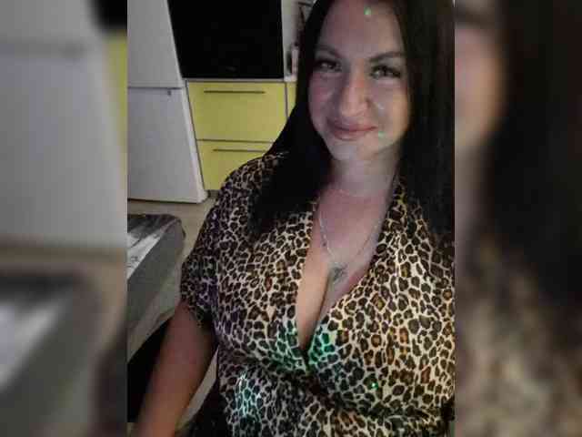 Nikoletta25 webcam