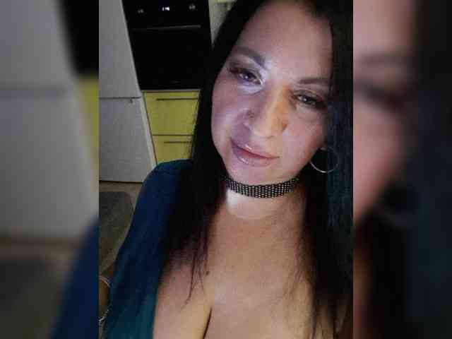 Model: Nikoletta25