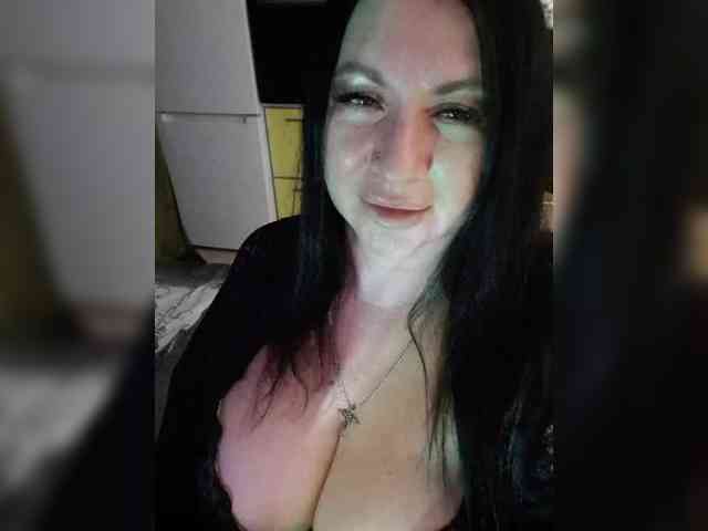 Nikoletta25 webcam