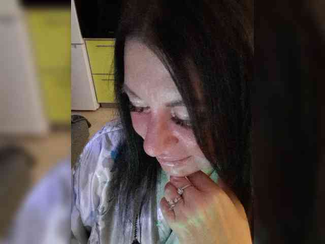 Nikoletta25 webcam
