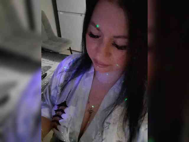Nikoletta25 webcam