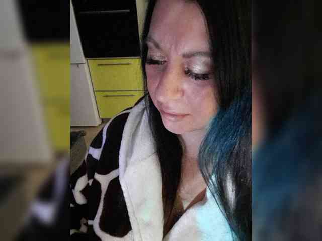 Nikoletta25 webcam