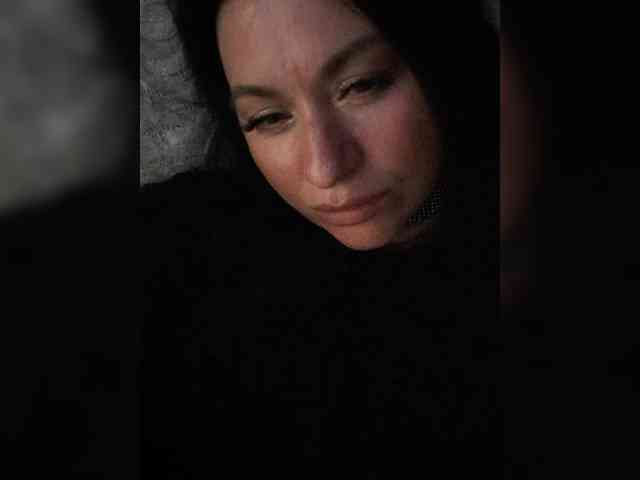 Nikoletta25 webcam