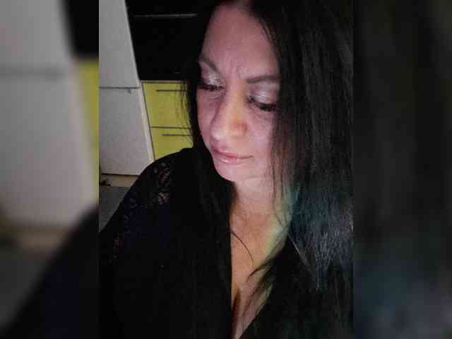 Nikoletta25 webcam