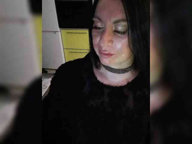 Nikoletta25 webcam