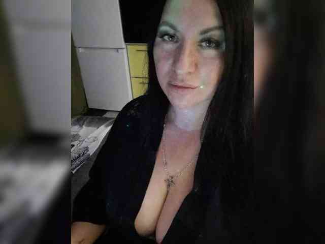 Nikoletta25 webcam