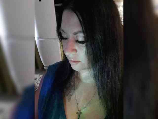 Nikoletta25 webcam