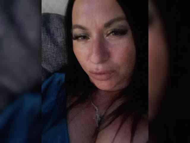 Nikoletta25 webcam
