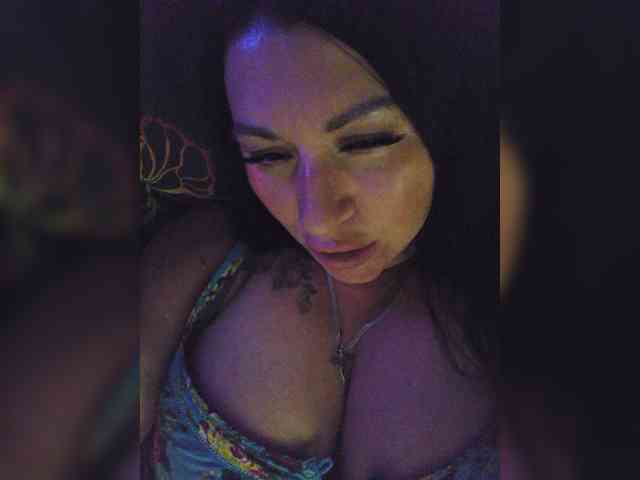 Nikoletta25 Sex Cam Show
