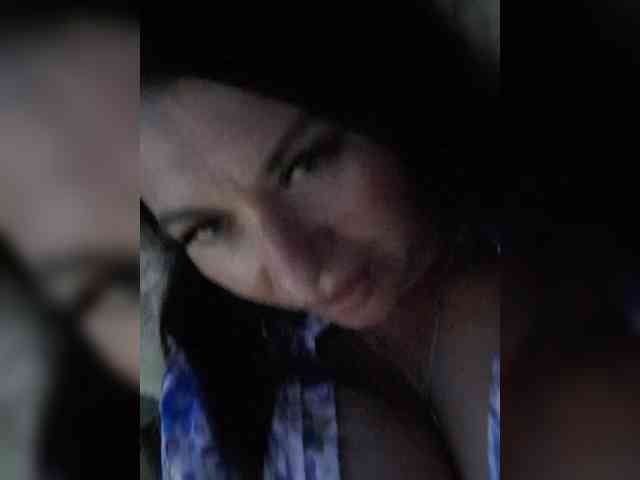 Nikoletta25 webcam