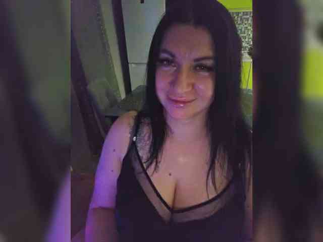 Nikoletta25 webcam