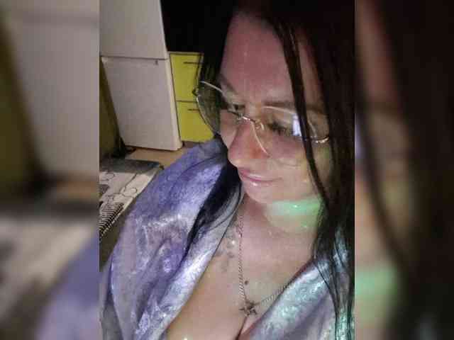 Nikoletta25 webcam