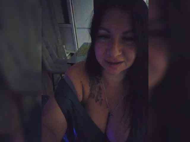 Nikoletta25 webcam