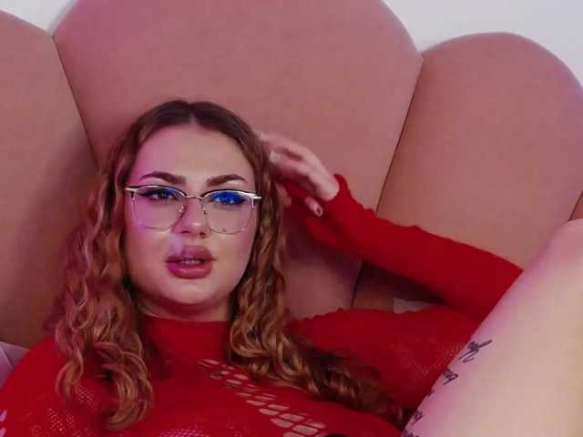 AbbyWhite live cam on BongaCams