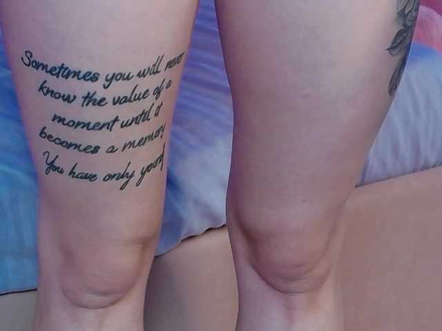 AbbyWhite live cam on BongaCams