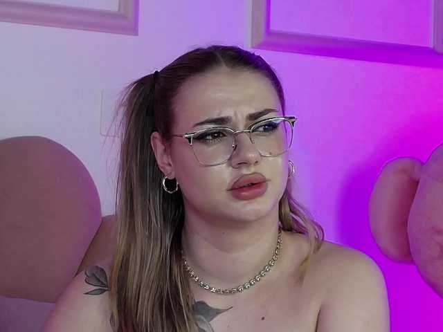 AbbyWhite live webcam show