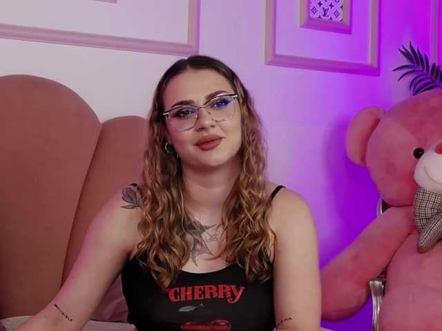 AbbyWhite live cam on BongaCams