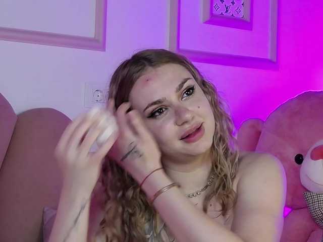 AbbyWhite live webcam show