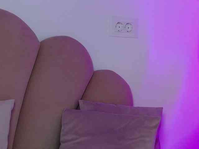 AbbyWhite webcam