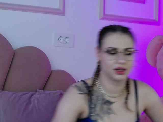 AbbyWhite webcam