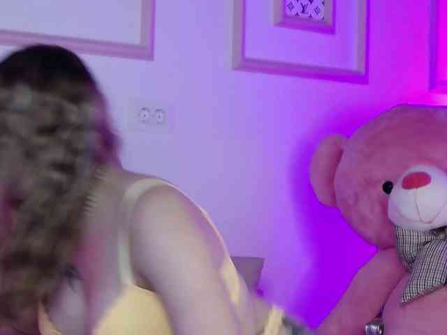AbbyWhite webcam