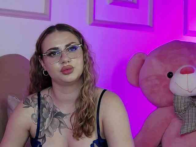 モデル: AbbyWhite