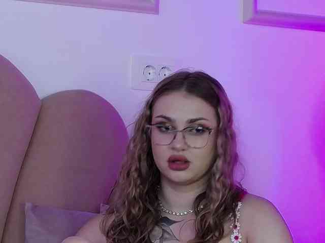 AbbyWhite AbbyWhite