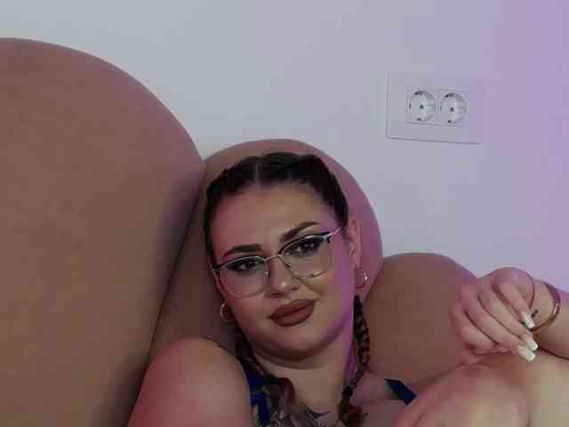 AbbyWhite webcam