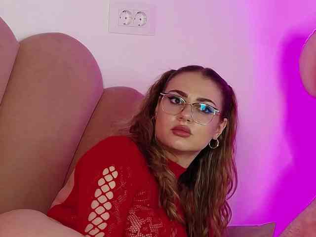 AbbyWhite webcam