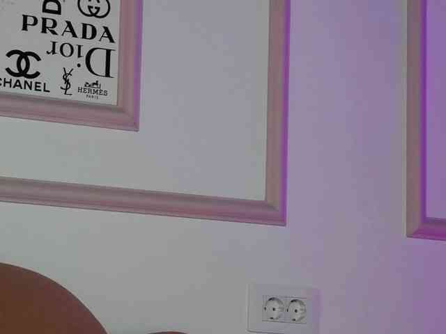AbbyWhite webcam